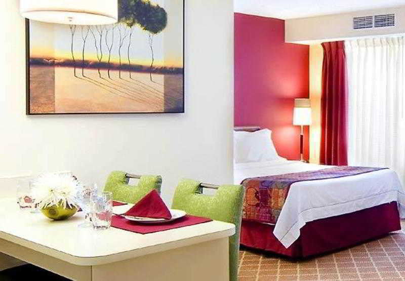 Baton Rouge South Hotel