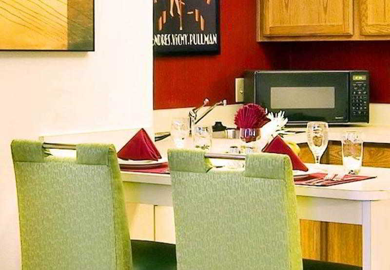 Hotel Baton Rouge South 3*