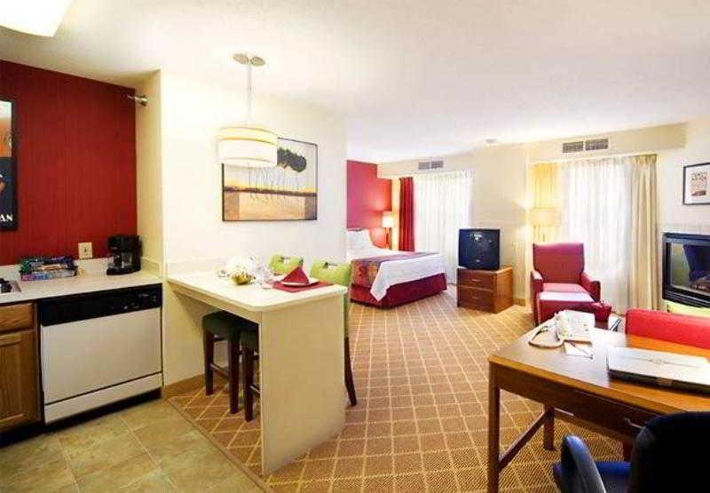 Baton Rouge South Hotel