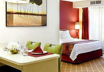 Baton Rouge South 3* Prairieville